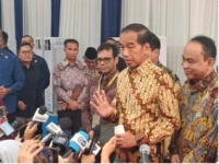 Jokowi Respon Dengan Tenang Soal Tidak Ada Fotonya Di Kantor PDI-P Sumut